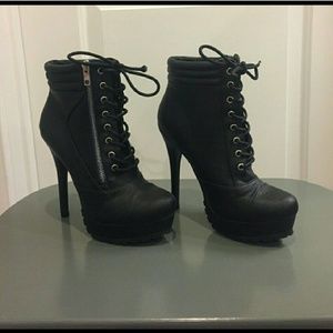 Heeled combat boots